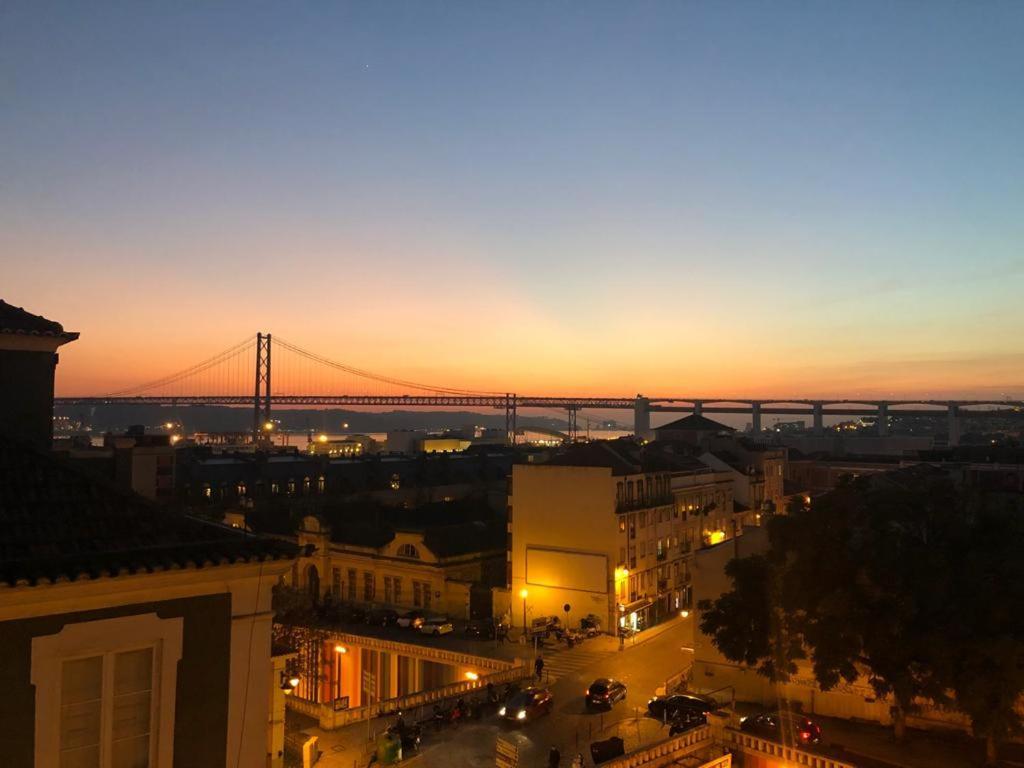 Magnificent Lisbon Apartment By Lovelystay Εξωτερικό φωτογραφία